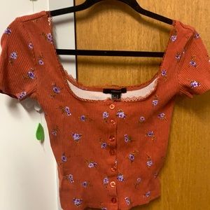 adorable floral print short sleeve crop top